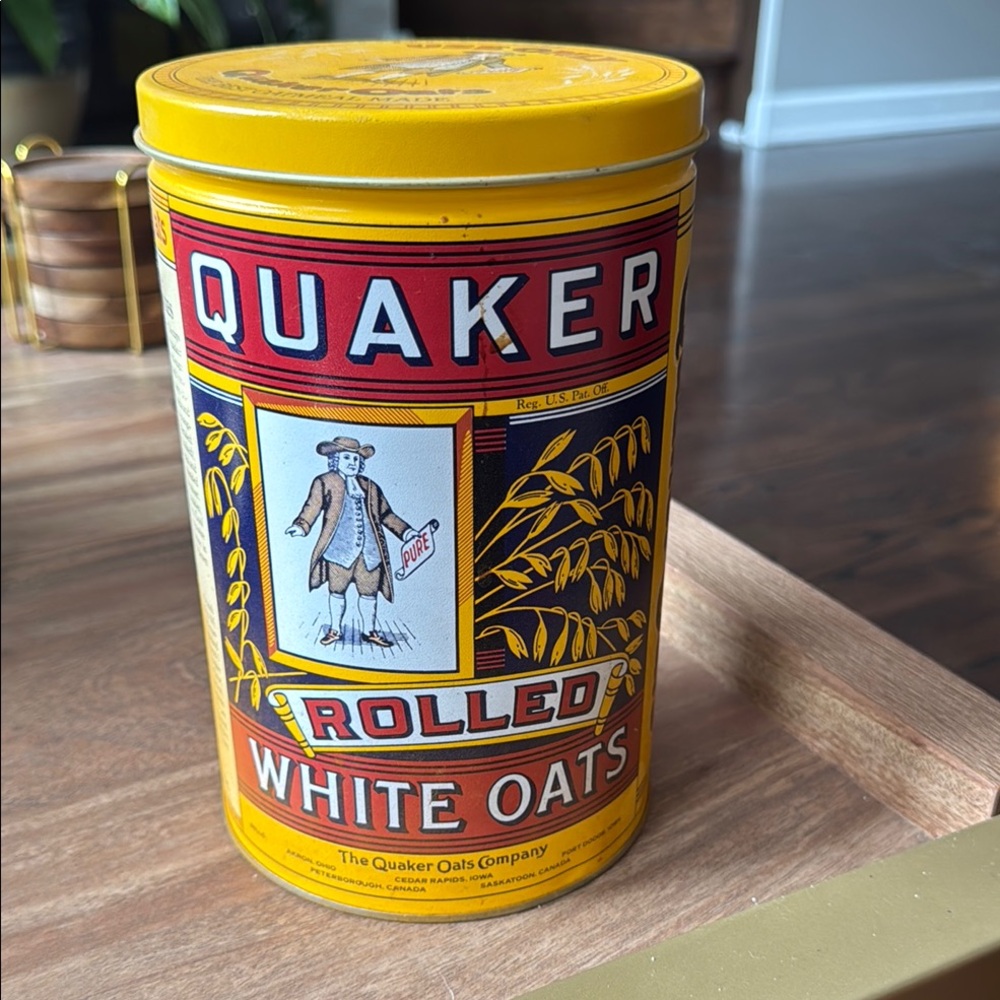 Quaker Rolled White Oats Tin
